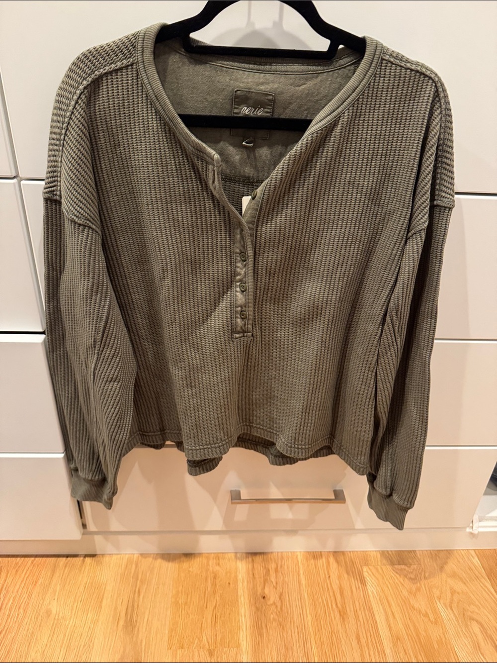 Aerie henley NWT